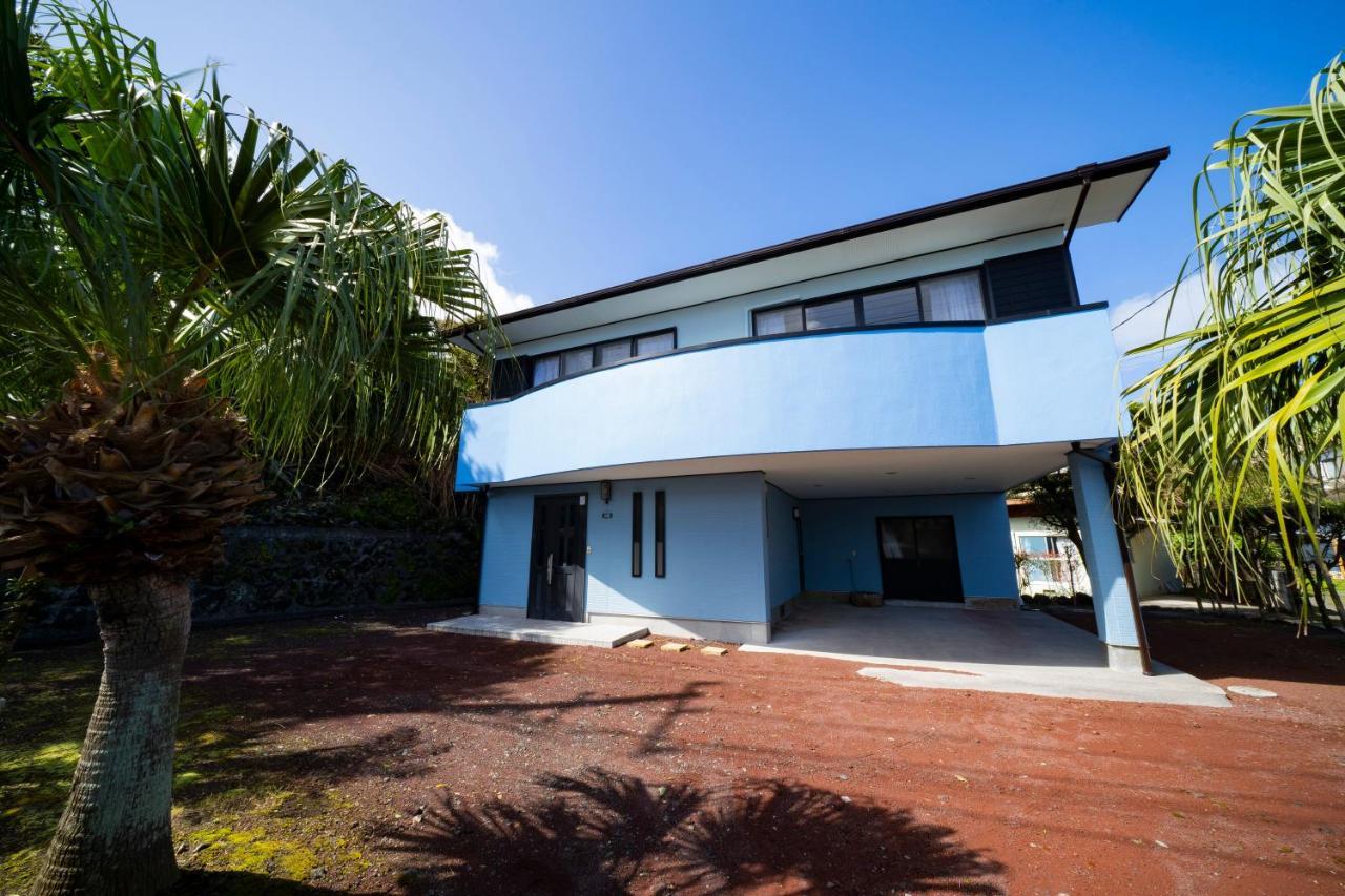 Hachijyo-Island Blue Eight -八丈島ブルーエイト- Villa Mitsune Exterior photo